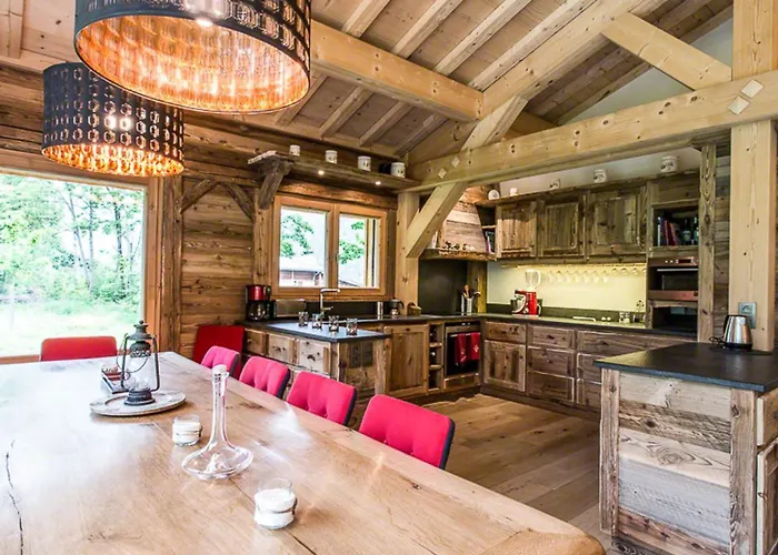 Chal'heureux + Annexe Dağ evi